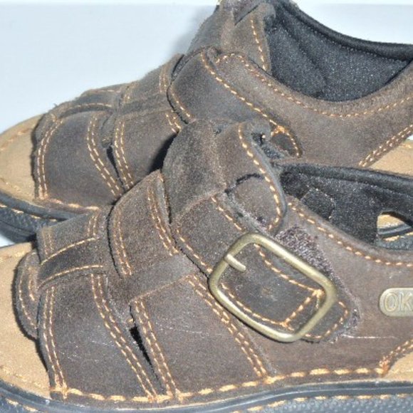 SHO1 - Oshkosh BOYS SANDALS Size 9M Leather Shoes Leather Sandals Kids Sandals - Picture 1 of 8